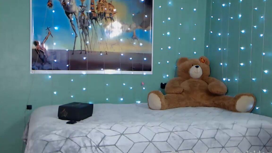 Suicidegirls Stream Started At Pm Say Hi To Ivee Suicide New Set In Members Review No