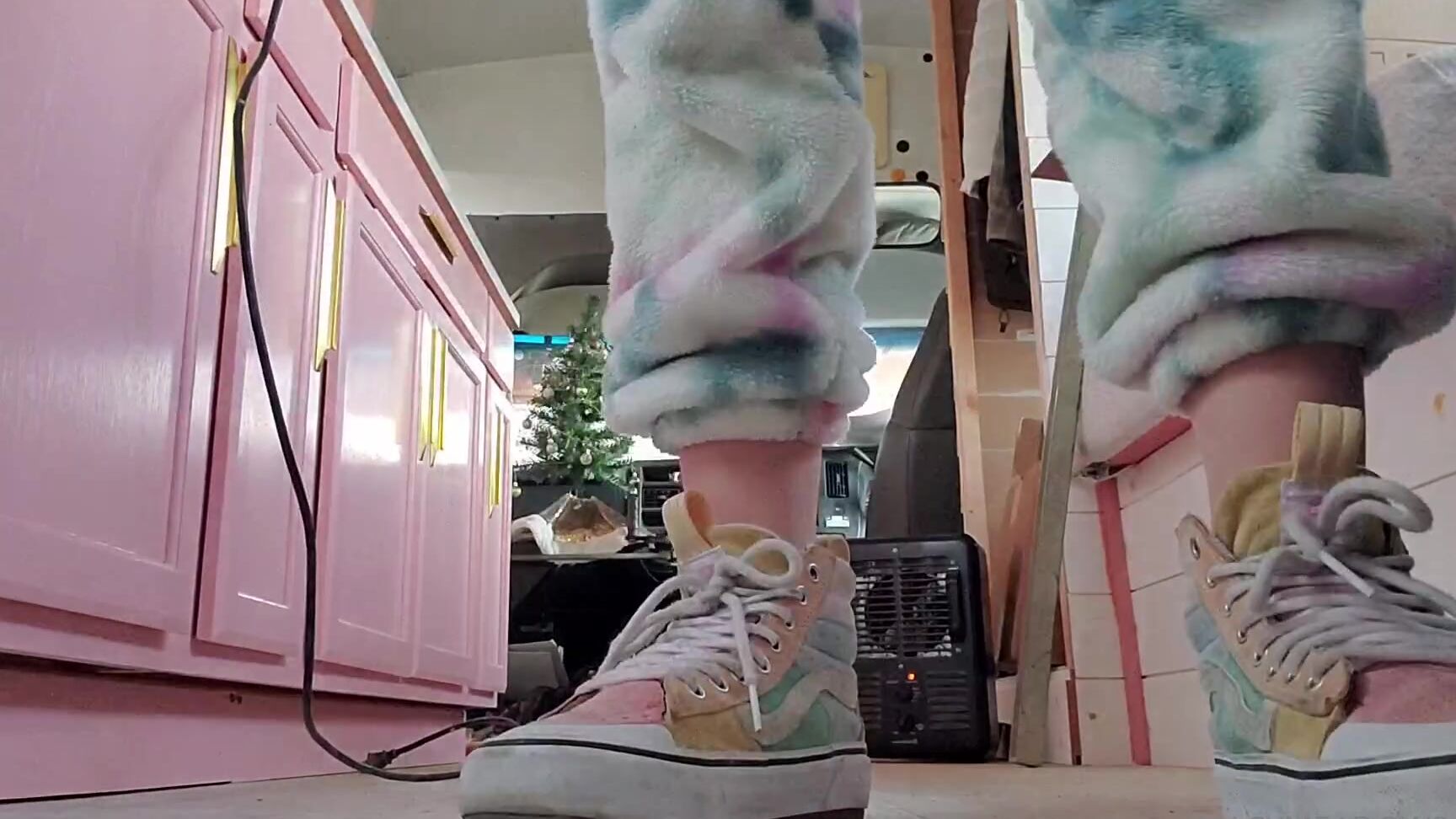 Macymeadows Goodmorning Yesterday I Put In My Sink And Stove In I Think It Was The Scariest Moment B