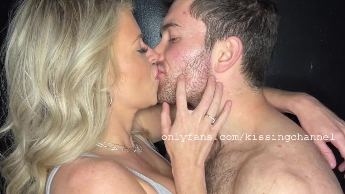 Kissingchannel Nicknamed Kissingchannel 04 30 2022 Onlyfans Video Cruise And Amanda Theamandaclair Kissing