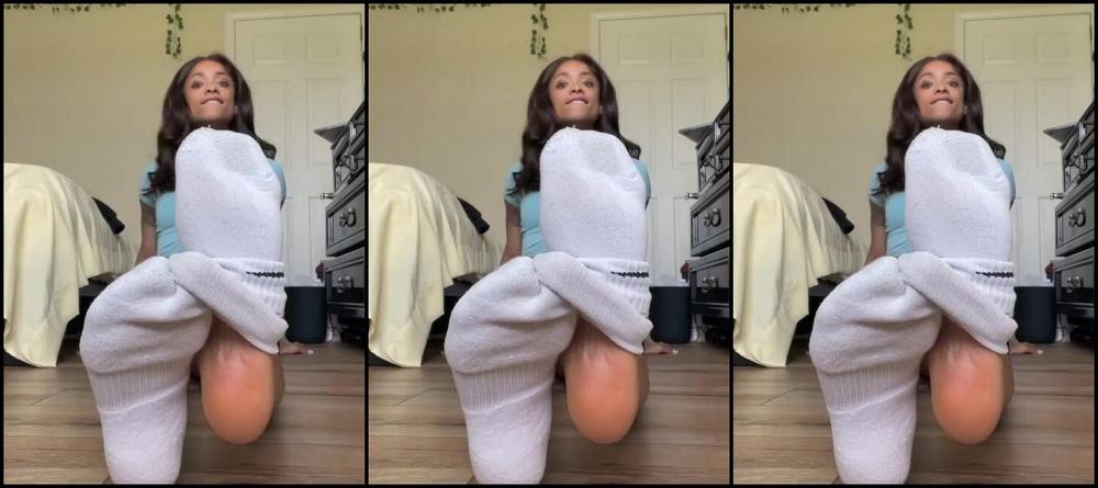 Goddess Coco Aka Cocobonsolez Onlyfans Taking My White Socks Off Slowly Slowly Slowly And Singing You A Song In Your Fav Position 2