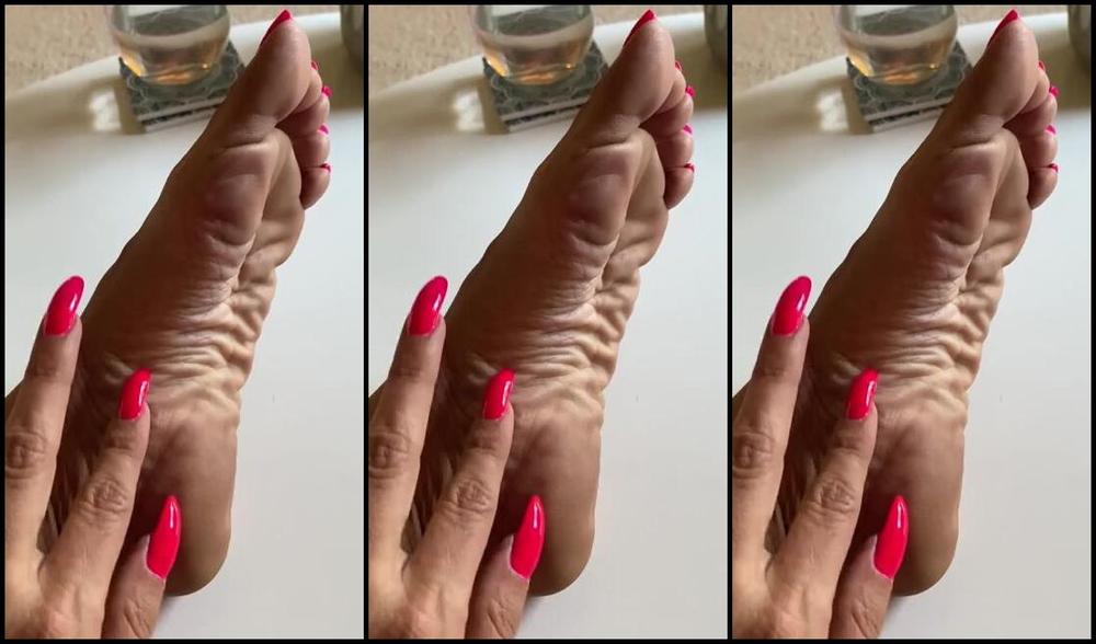 Sexyfeet47 Onlyfans Don T You Wish It Was Your Tongue Sliding Up And Down My Soles