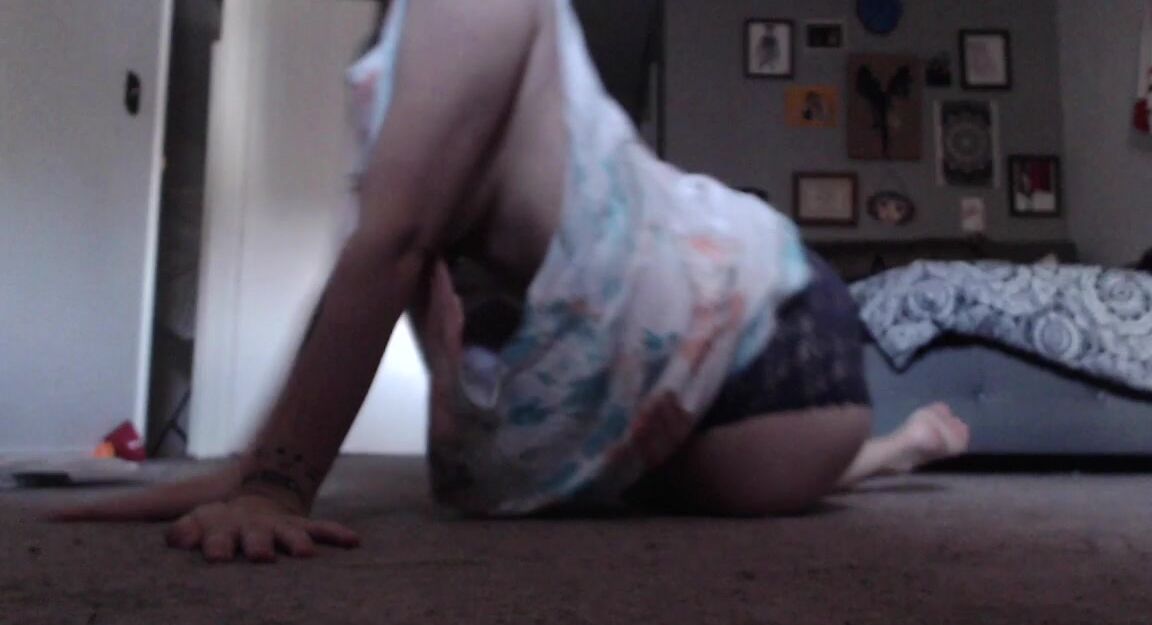 Fapcake Senpai Implied Nude Shade Tease