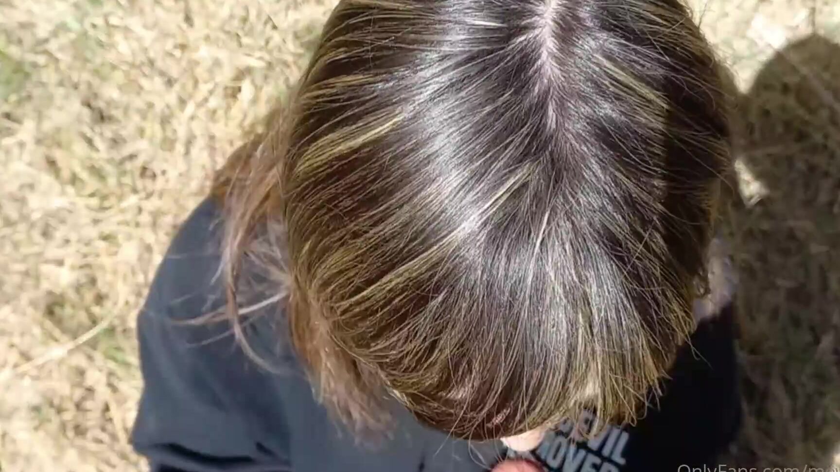 Mewslut Yesterday We Went For A Walk Like Every Morning And We Sneaked Into A Farm It Seemed Very