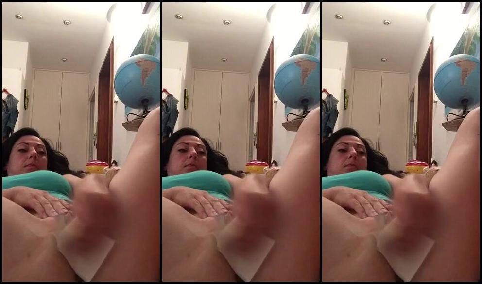 Italianporno Bikini Wax Part