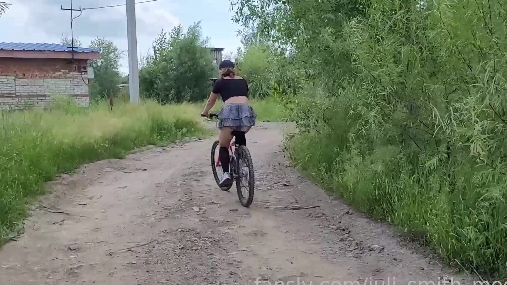 juli smith meow 2022 07 11_at_14 36 fansly fansly