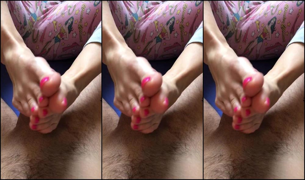 Footjobs, Foot Fetish, POV Foot Worship, Feet, Tease & Denial ericasperfectfeet first footjob with my sweaty feet ManyVids