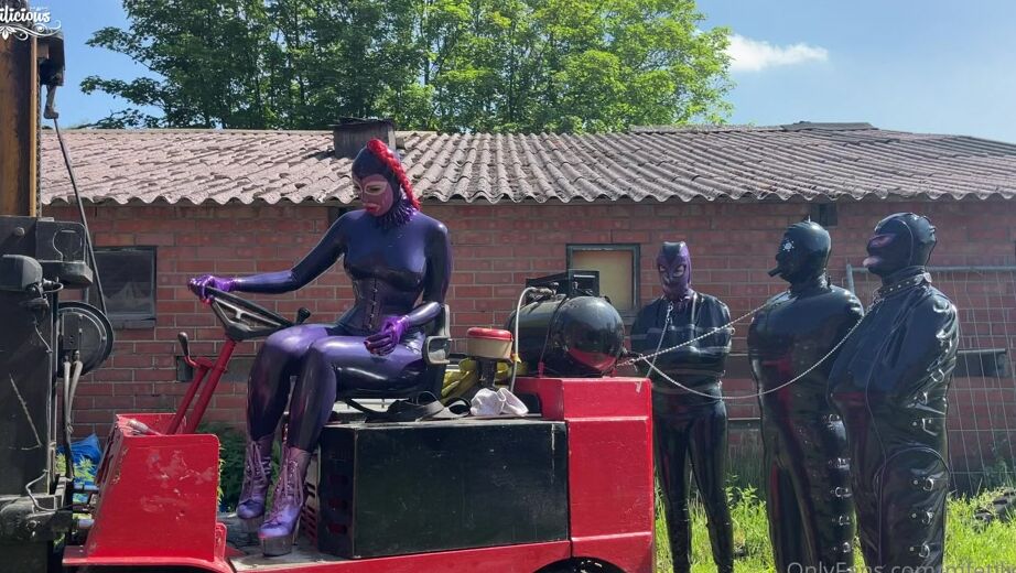 Mfetilicious Behind The Scenes At The Fetish Square Shooting Day Last Sunday This Was So Much Fun