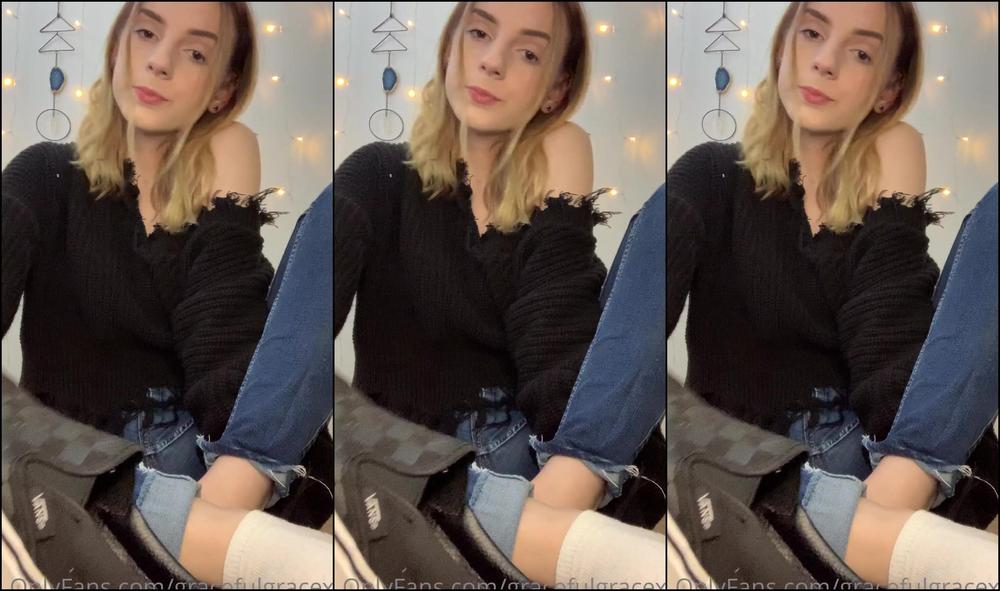 Gracefulgracexo Min Smell My Stinky Feet With Me