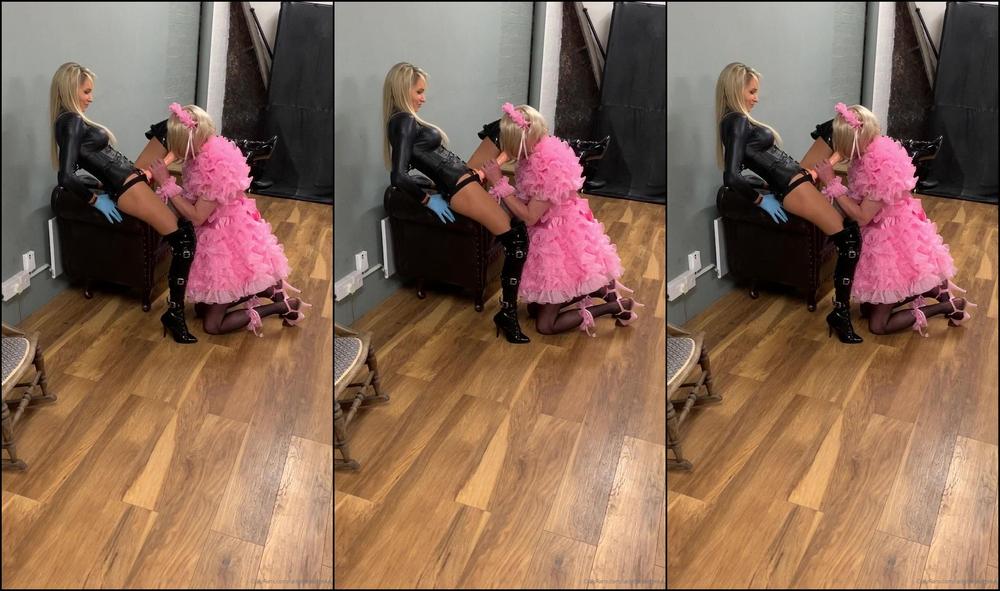 Lady Dark Angel Behind The Scenes Today A Taster Of What S To Come