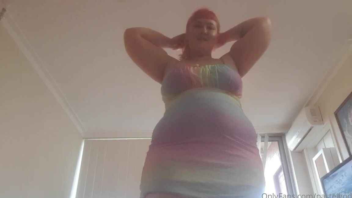 Pastel Goddess Nicknamed Pastelgoddess Onlyfans 05 06 2020 My Boyfriend Is Coming Over So Youre Going To Sniff Up All My Farts And Make