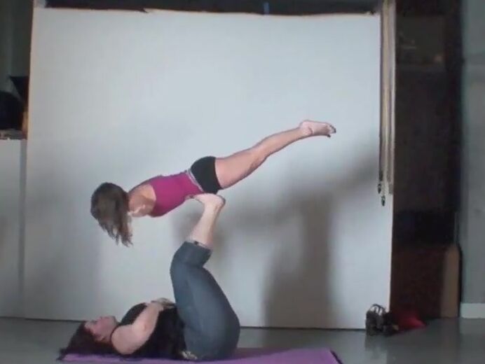 Amazonamanda A Sample Of What You Ll Find On My Site Heightcomparison Sizecomparison Liftandcarry