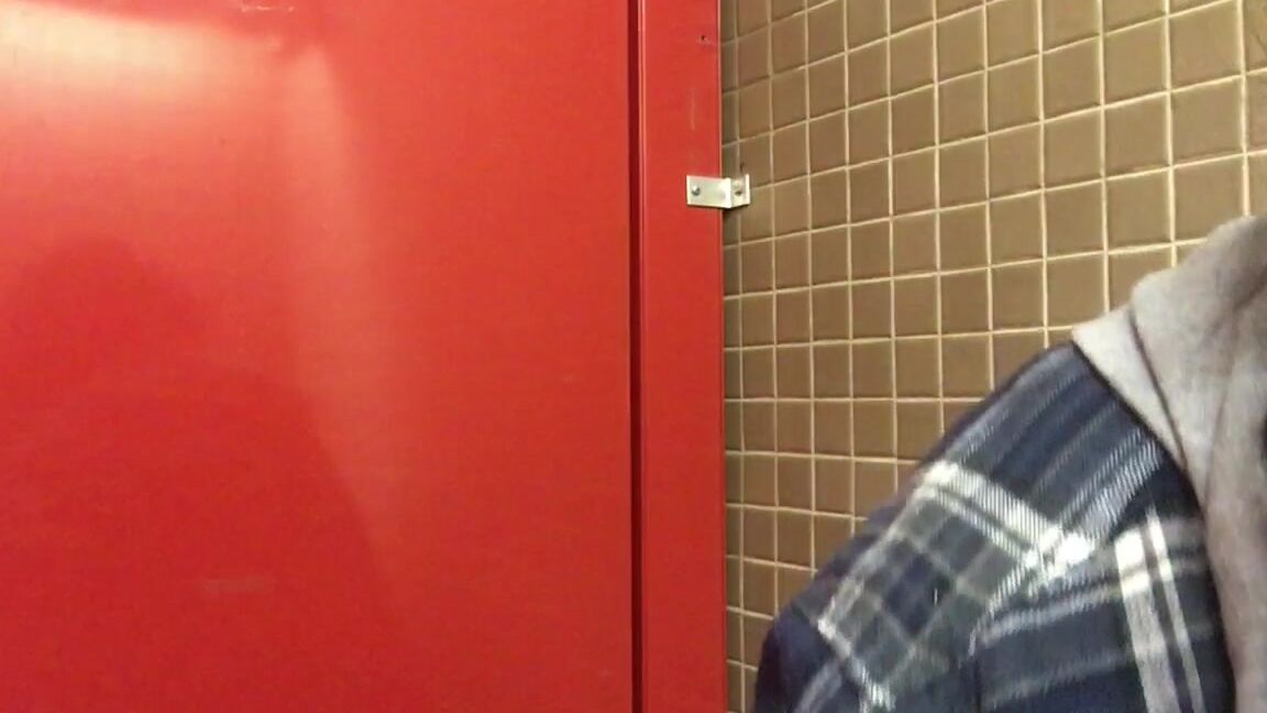 Kezia Exhibitionist Slut Sucks Dildo Bathroom