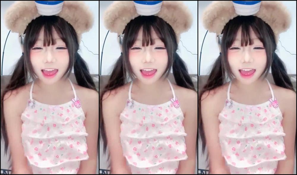 Asian Domestic Zone Self Filmed Self 14352