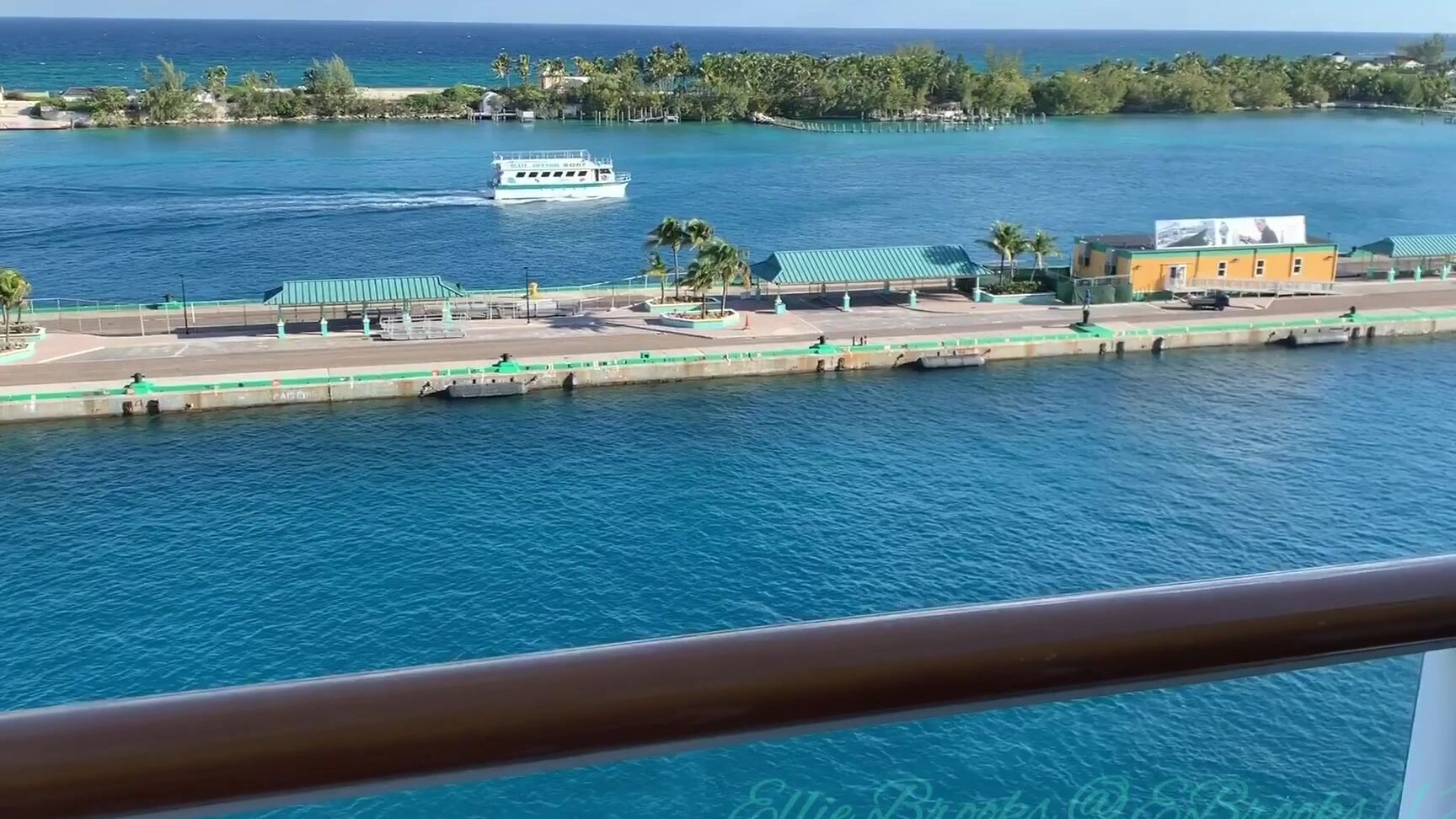 Mrselliebrooks Totally Naked On The Cruise Ship Balcony Sucking Cock As Boats Float By Full Of Tourists B