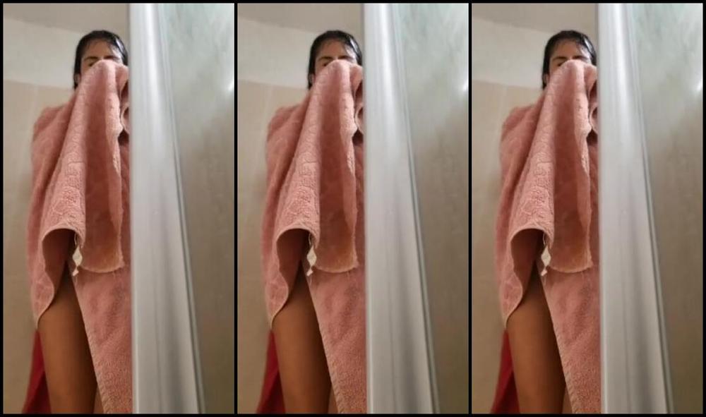 "Karol Smith" En La Ducha, Mexicana Sexy, Skinny, Suggest Karol Smith Mi vecino usa camara para verme en la regadera pornhub