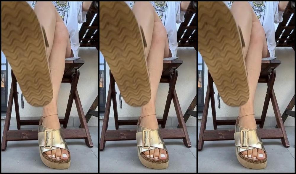 Mistresanna Onlyfans Worship My Feet Every Day Before I Invite You To Feed You In The Bathroom 6M1