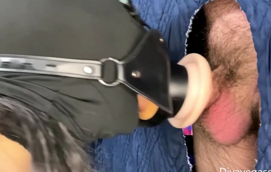 Divavegasgh Pussymouth For Curved Texas Cock