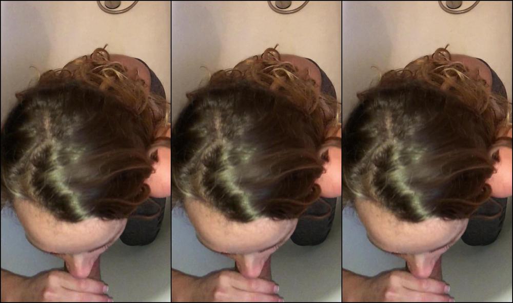 Angel Emily Angelemilyxxx Golden Shower