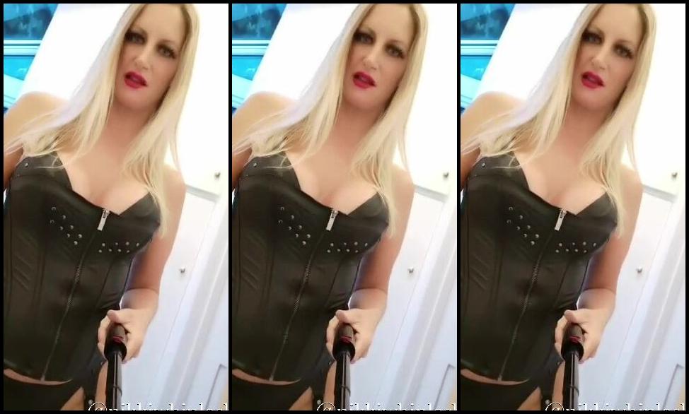 Nikkiwhiplash Mins It S Been A Crazy Weekend