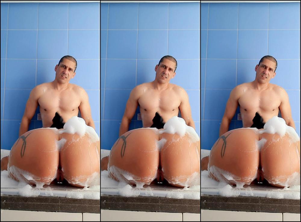 Boy Girl,Bathroom,Pussy Play monicasanthiagoxxx fucking in the bathtub ManyVids