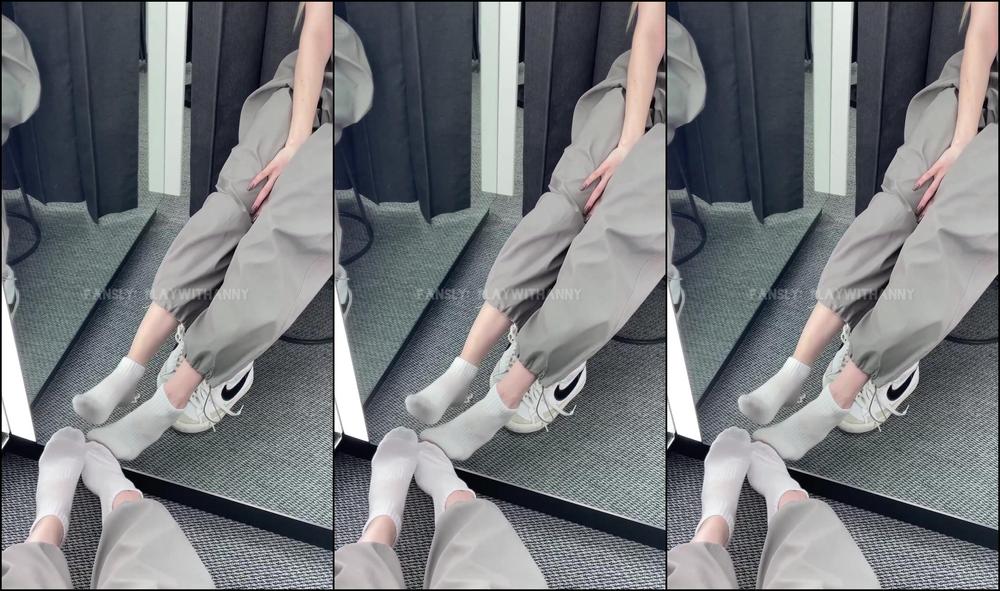 playwithanny 2022-10-25 01-08 Fansly