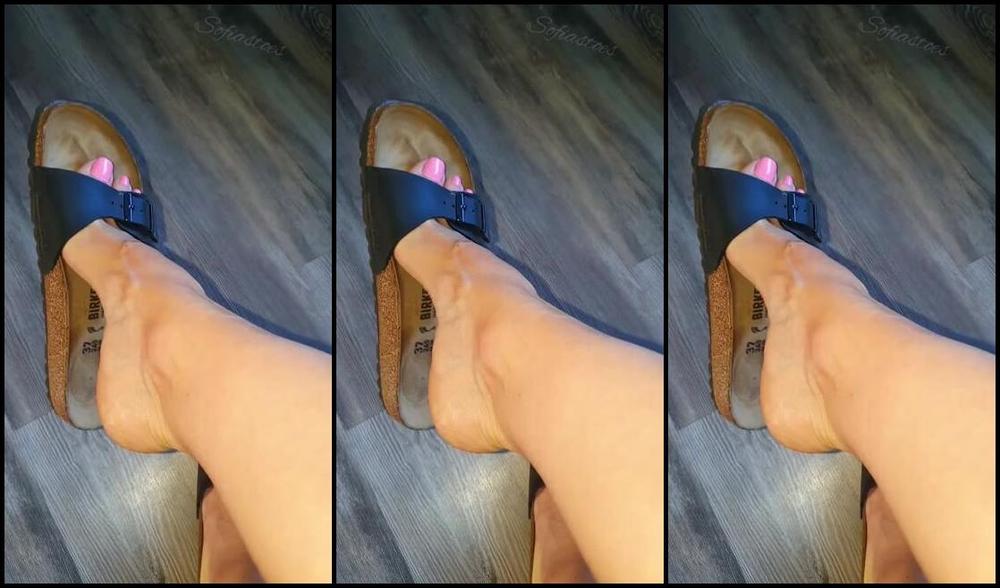 Sofiastoe Aka Sofiastoes Onlyfans Do We Like Birkenstock I Definitely Love Them And I Love To Tease You Endlessly