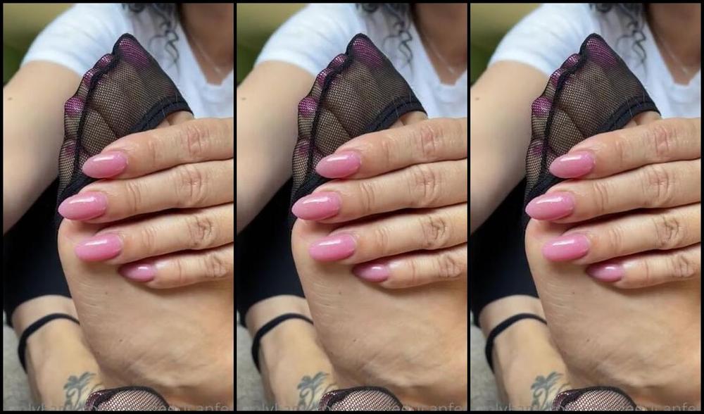 Deedeericanfeet Onlyfans Gm As Requested Mesh Footsies