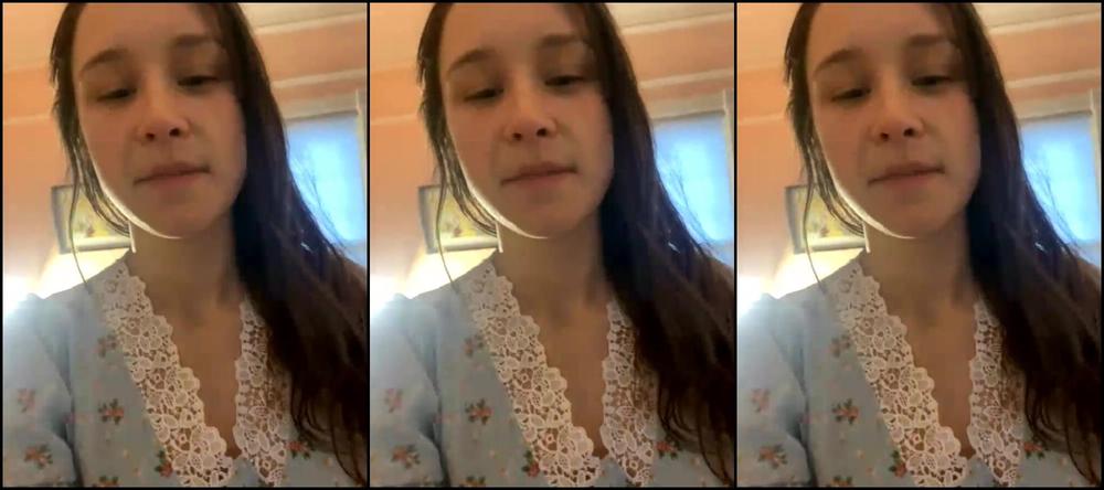 Secretlittle Christmas Livestream Watch Me Dance Around Chat And Be Silly And Squirt