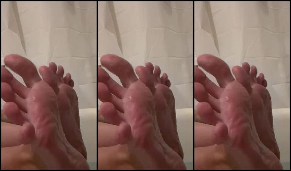 Brooketootsies Nicknamed Brooketootsies 03 09 2023 Onlyfans Video Time For A Bath With A Bath Bomb More Of These To Come Since I