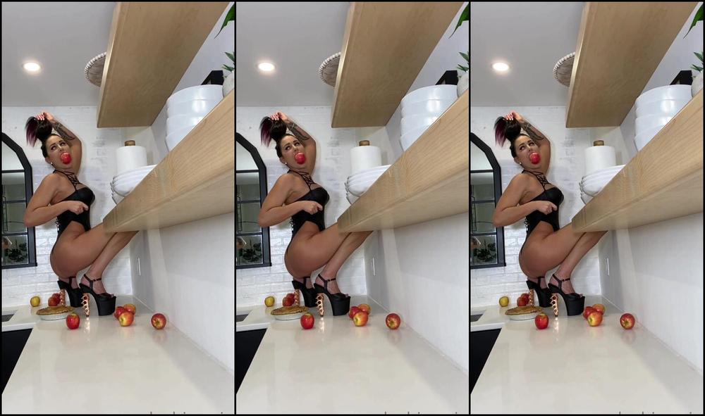 aleahjasmine-10-10-2021-2243419415-full-length-video-part-one-30-min-in-the-next-two-days-canadian-thanksgiving-part-o