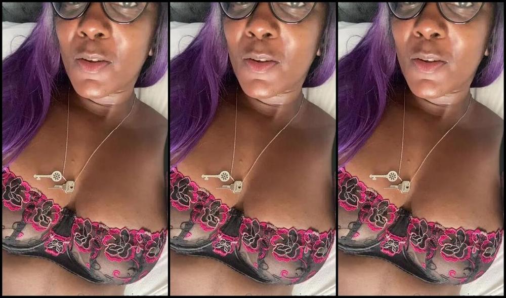 Mistress Lorraine Nicknamed Mslorraineldn 07 23 2020 Onlyfans Video A Sneaky Look At My Morning