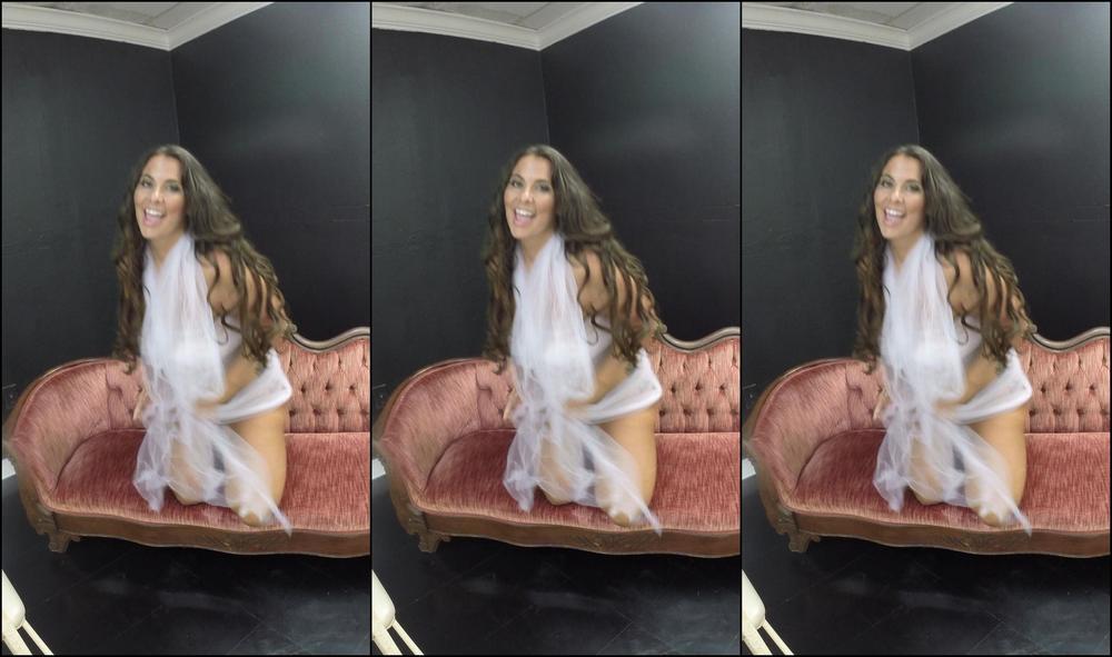 Curvy, Strip Tease, Big Boobs, Big Ass, MILFs curvymodelmilf unwrap me for your birthday or pleasure ManyVids