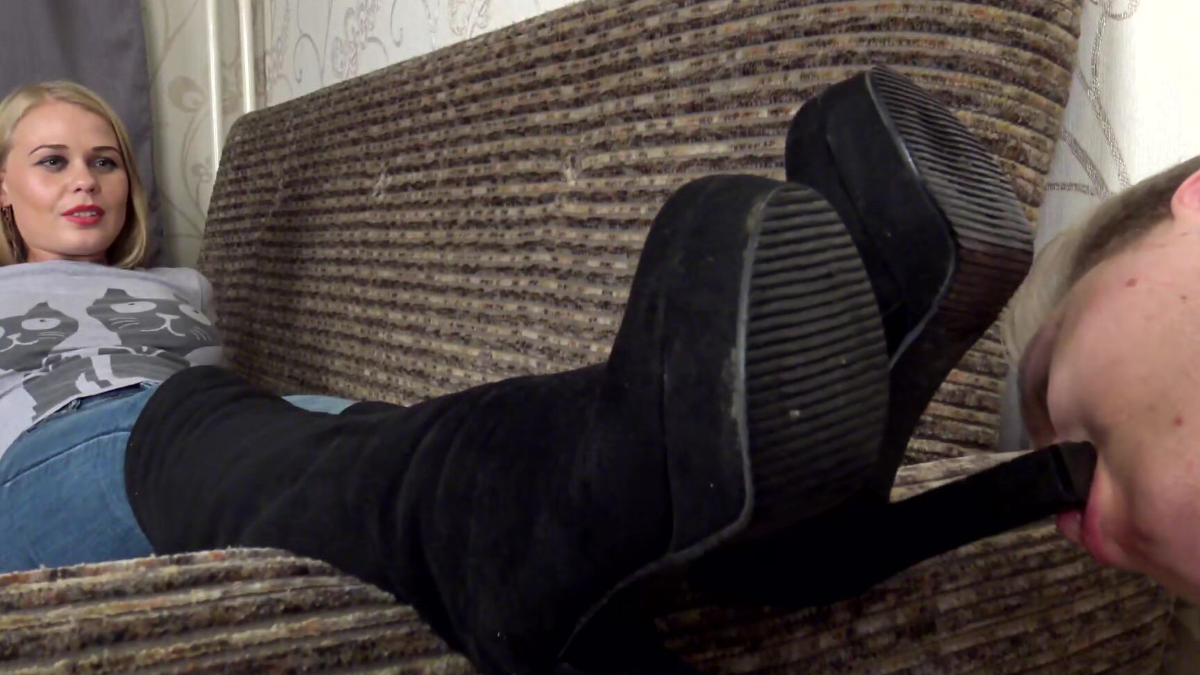 Sarika Boots Worship