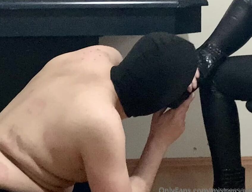 Mistressayeste Slave Training Clip