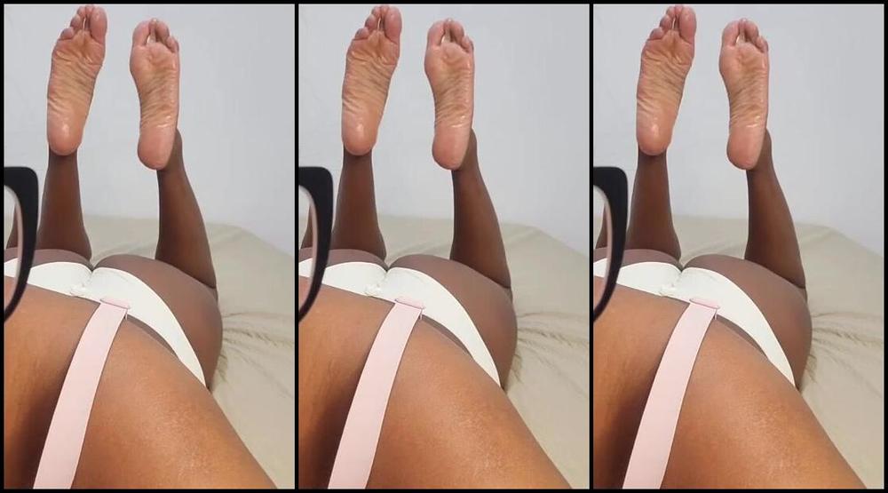 Laura Azevedo Nicknamed Lauraazevedoqueen Foot Fetish 02 09 2024 Onlyfans Video Do You Like Seeing Me In This Pose I Think Im A Really Hot Angel