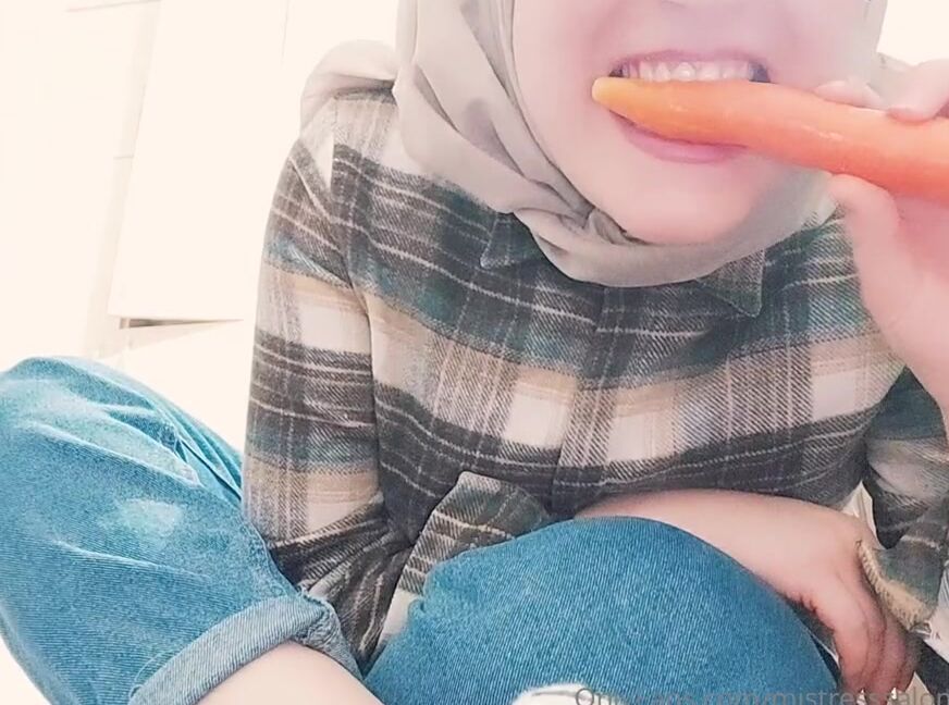 Queen Salome Onlyfans Sizin Parmaklarnz Diliycem Kemiklerinize Kadar Di Geirip Krcamp