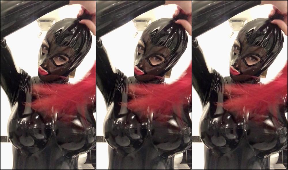 Mfetilicious Later On In The Evening I Changed My Outfit To A Black Big Boob Catsuit And A Hood I Love