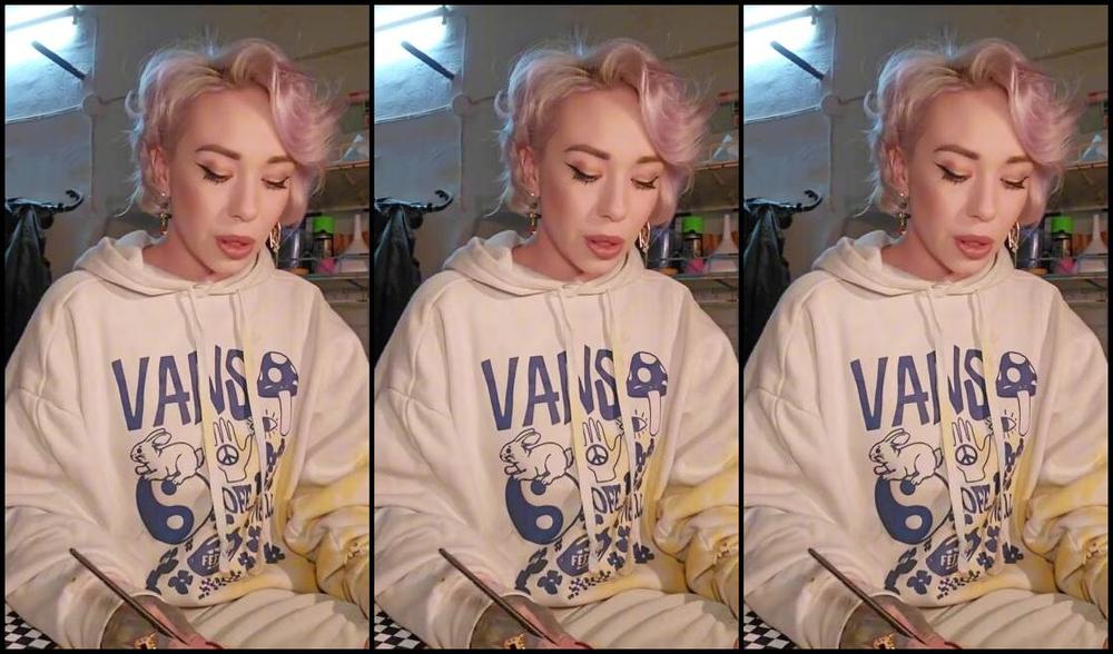 Queen Kinkerbell Nicknamed Kinkerbell23 Onlyfans Behind The Scenes With Kinks Have You Ever Wondered What I Get Up To In