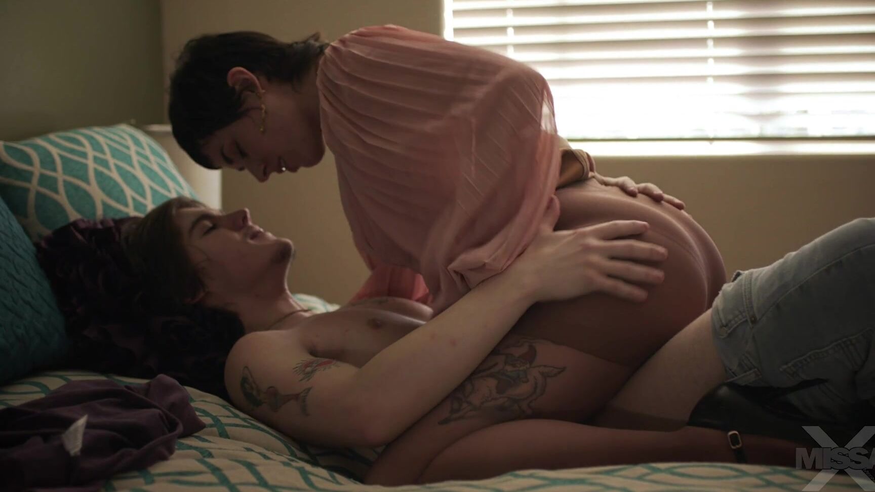 Olive Glass Missax Are You Lonely