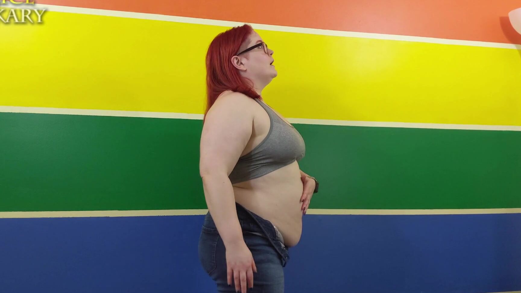 Aliceskary Oiling My Big Bloated Belly