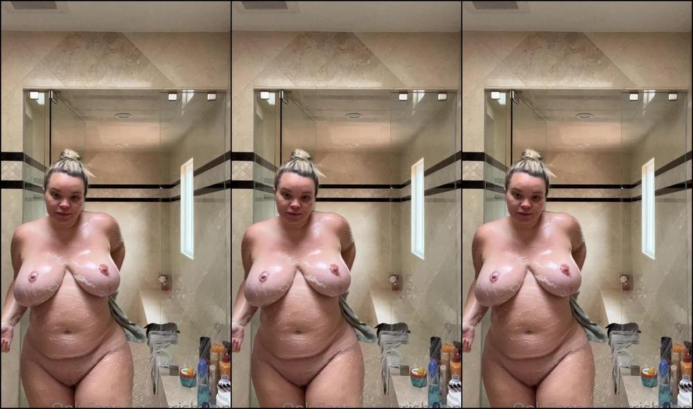Trishyland Shower With Me