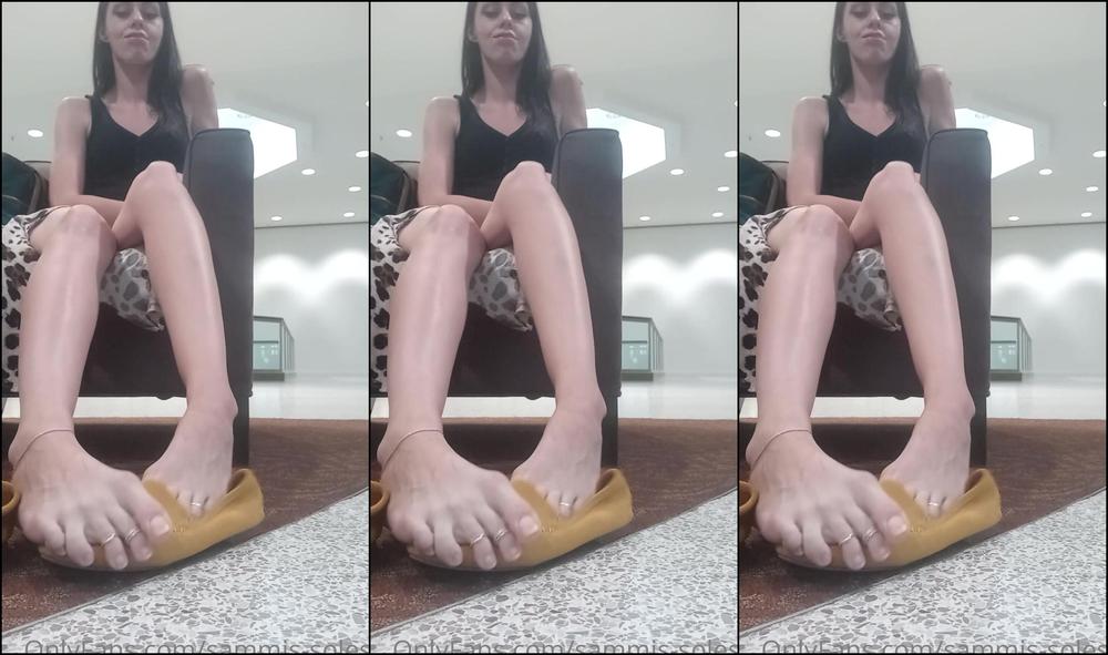 Sammis Soless Just Dilly Daddling At The Mall Waiting For My Friend To Get Off Work Perfect Time For Me