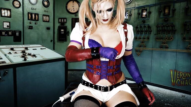 Clowns, Cosplay, Costume, Hitachi, Supervillain veronica chaos harley s security override ManyVids