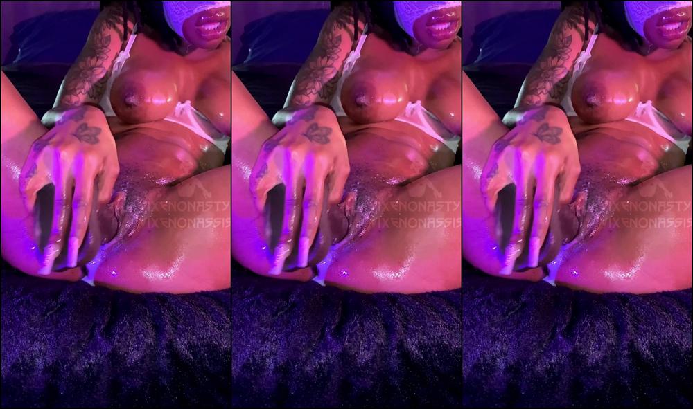 Vixenonasty Who Wants To Replace My Dildo