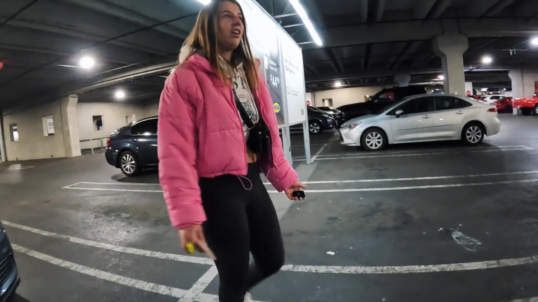 Addy Broke girl sucking dick stranger in car sucked all the cum Pornhub