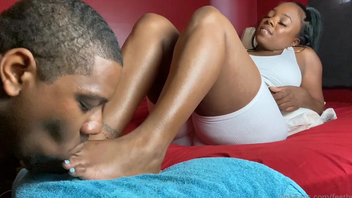 Feetbytoni Aka Feetbytoni Onlyfans Keys 2 Your Sole Foot Worship Cumshot Keys2Yoursole Zj