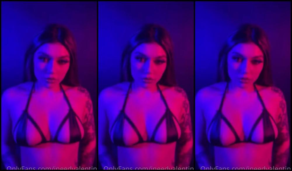 Valentina Fox Nicknamed Ineedvalentina Onlyfans Это Сломает Ваш Мозг Zin