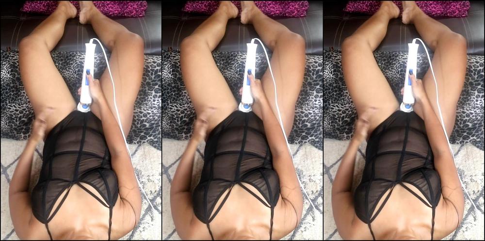 Kamallababe When I Put My Legs Up In The Couch It Feel Soooo Good