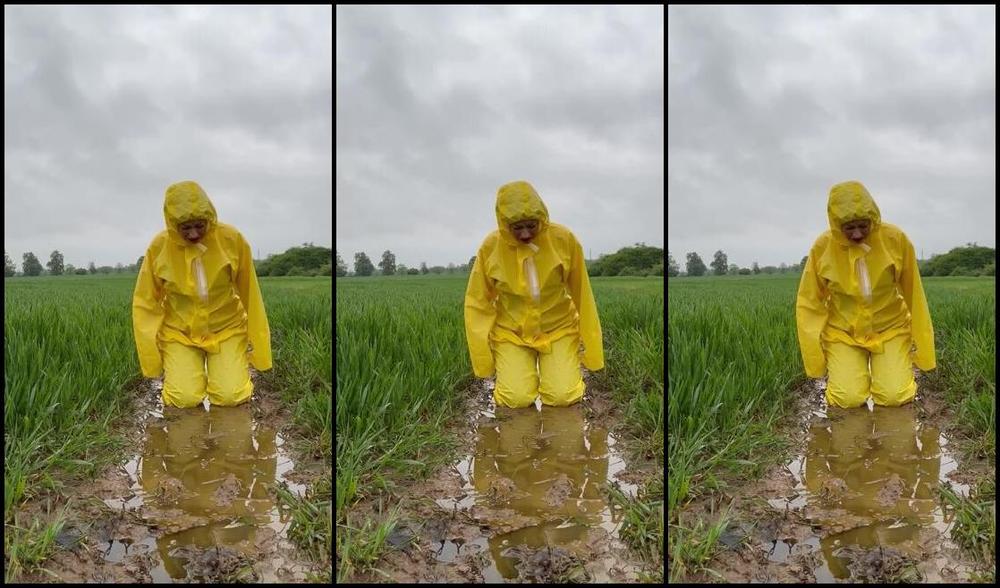 Bsmessybakery Nicknamed Bsmessybakery Onlyfans My Muddy Humiliation Dressed In A Yellow Hazmat Suit And Pink Hunter Wellies Boots