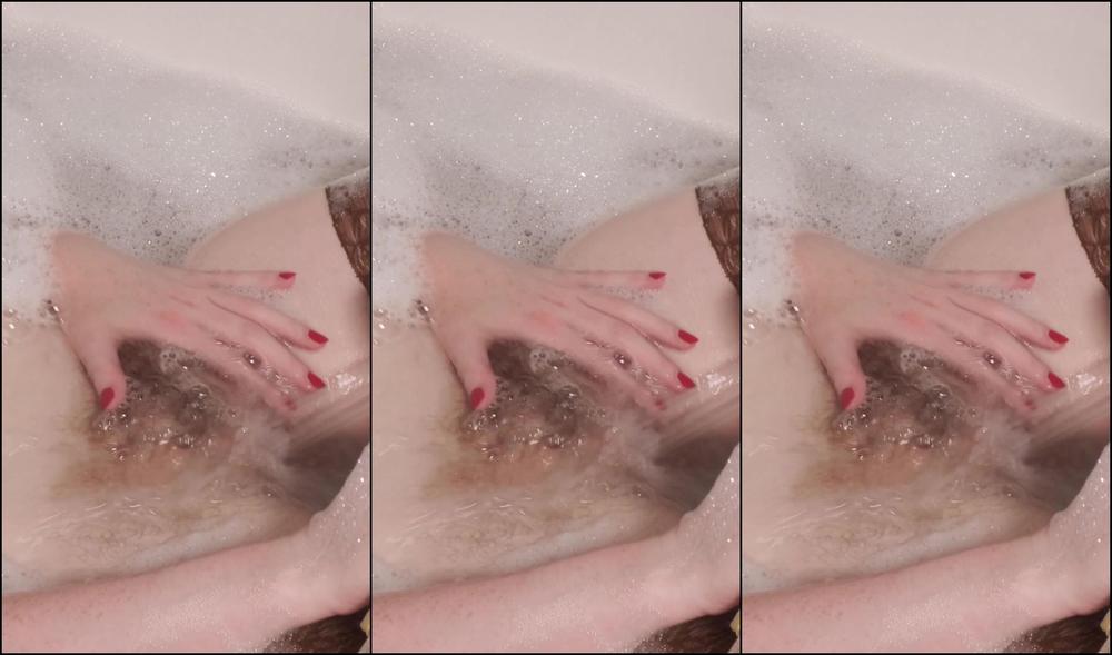 Madame Beatrix _ Bubble Bath in Panties _ Stockings Fetish
